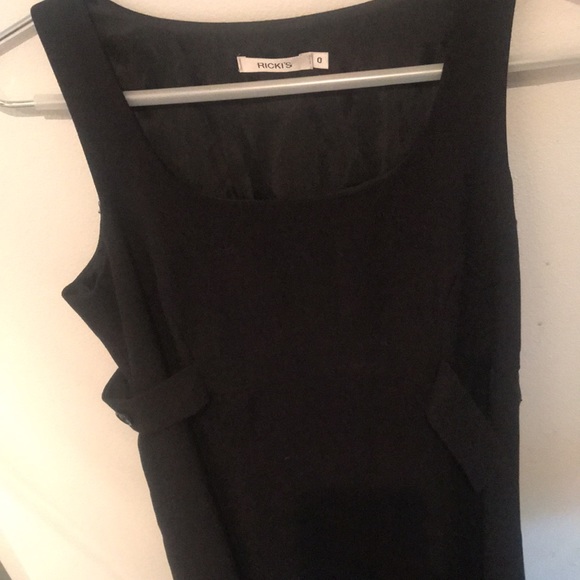 Stunning Long black dress from Ricki’s - Picture 5 of 5